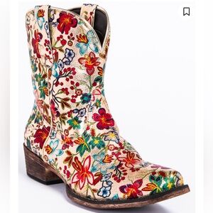 Roper Ingrid Floral Cowboy Boots